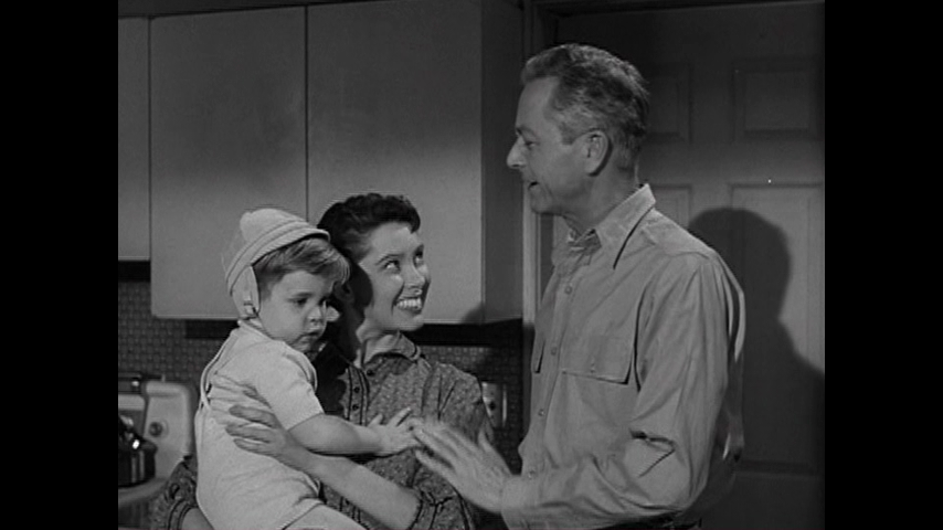Father Knows Best: S3 E32 - Baby In The House